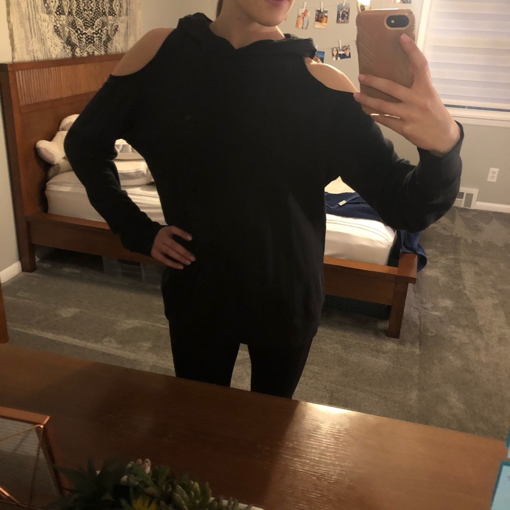 Calia Large hoodie w/ shoulder cut outs